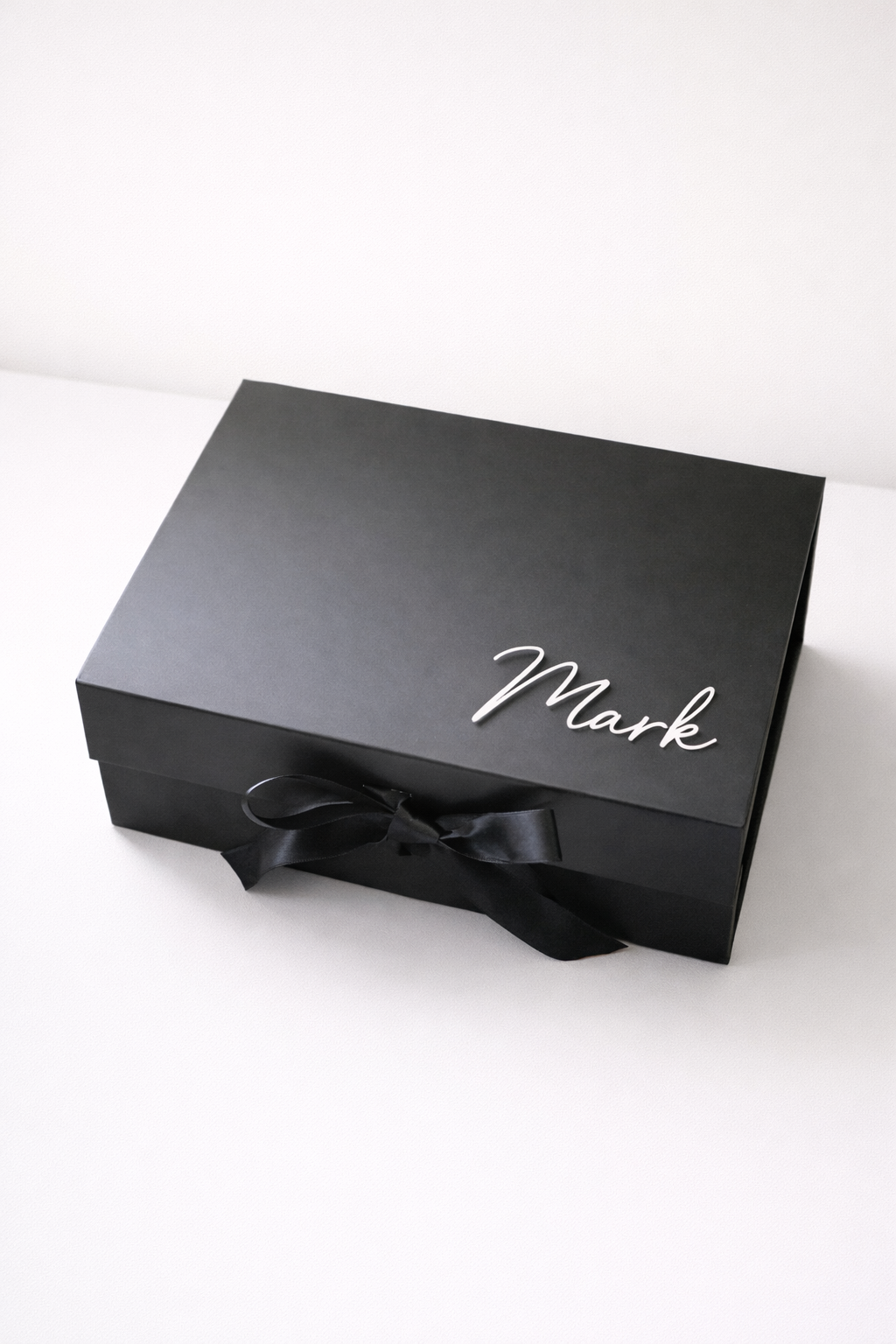 Personalised Medium-size Gift Box - Black