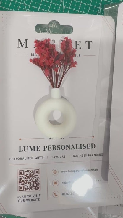 Floral Vase Magnet - White Flowel
