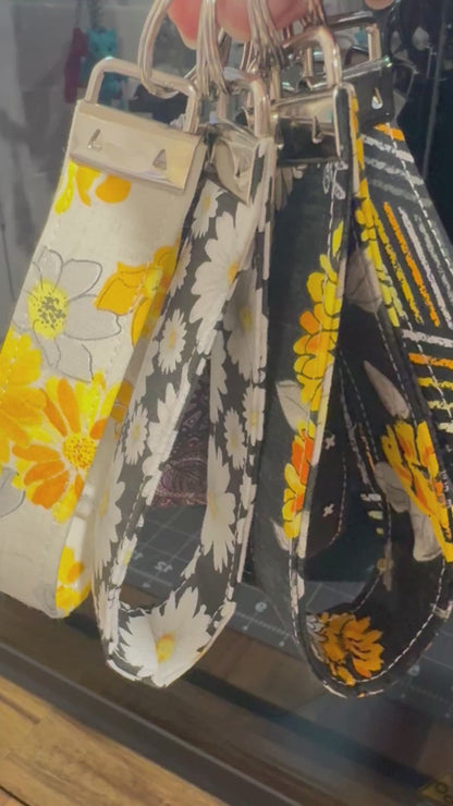 Bulk Random Fabric Wristlet Keychains